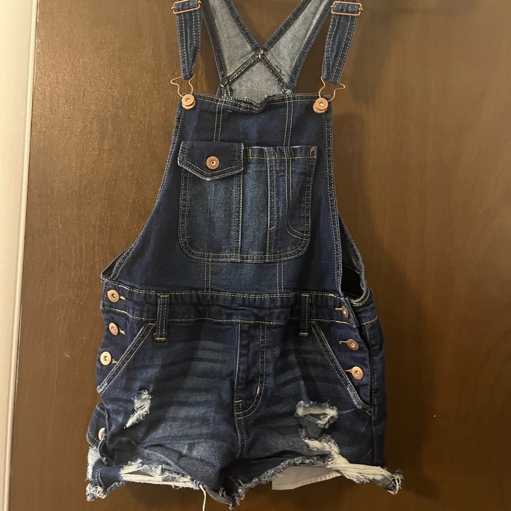 Dark overalls never worn great condition size small